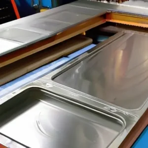 Холодное двустороннее прессование металлических порошков в пресс-формах